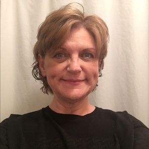 Meet your Posher, Linda